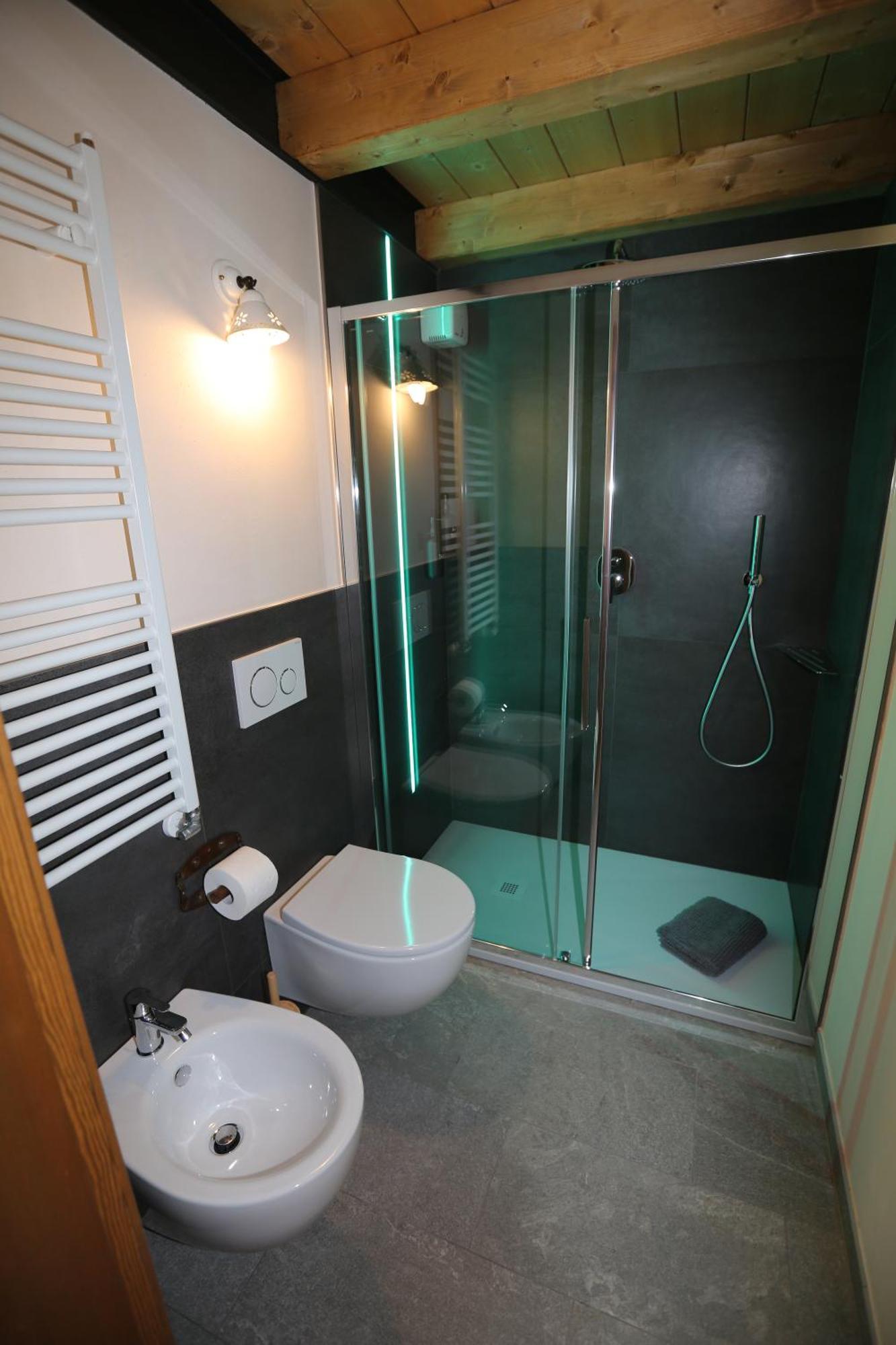 L'Abri En Ville - Parcheggio Privato A 100 Mt Ed Accesso Con Auto Nell'Area Pedonale อาออสตา ภายนอก รูปภาพ