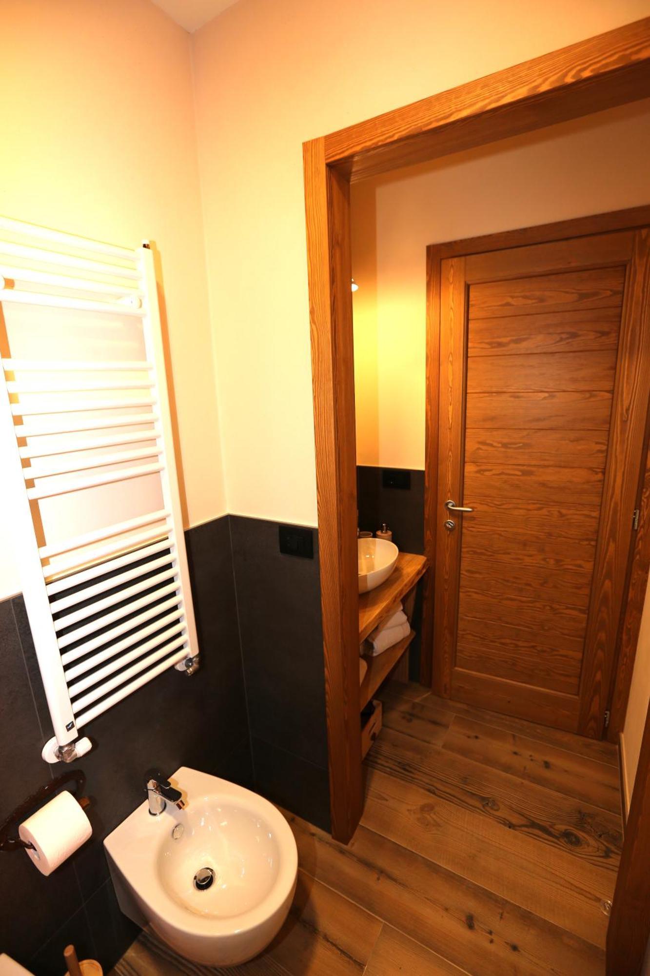 L'Abri En Ville - Parcheggio Privato A 100 Mt Ed Accesso Con Auto Nell'Area Pedonale อาออสตา ภายนอก รูปภาพ